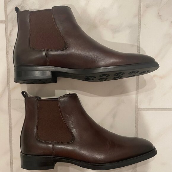 Chelsea boots